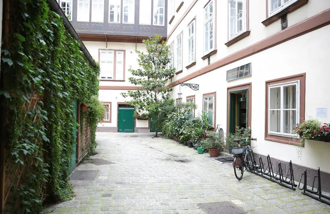 Heart Of Vienna - City Apartment-1